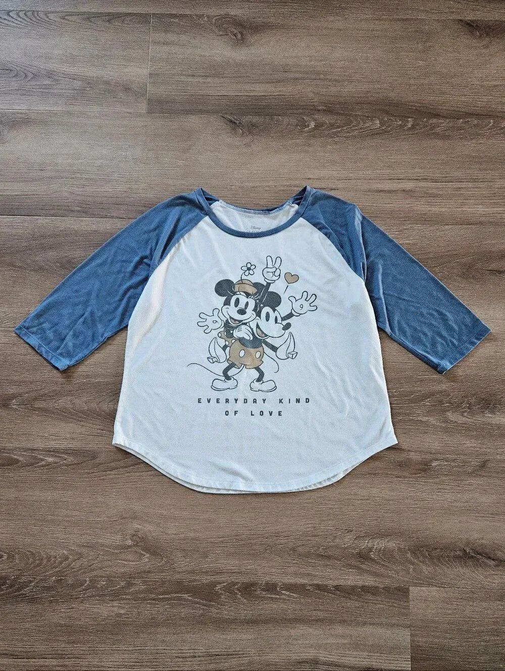 Disney White and Blue Mickey Raglan Tee  Size XXL